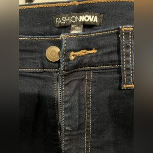 Women’s Fashion Nova Midnight Blue Jeans Size 13
